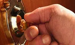 Anchor Locksmith Store Granby, CT 860-261-9285 - home-ls-02